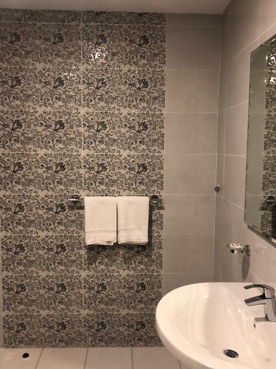 White Beach Hotel Suites Rabigh Buitenkant foto